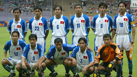 Lịch sử đối đầu giữa ĐT Việt Nam và ĐT Thái Lan tại bán kết các kỳ AFF Cup - Ảnh 3.
