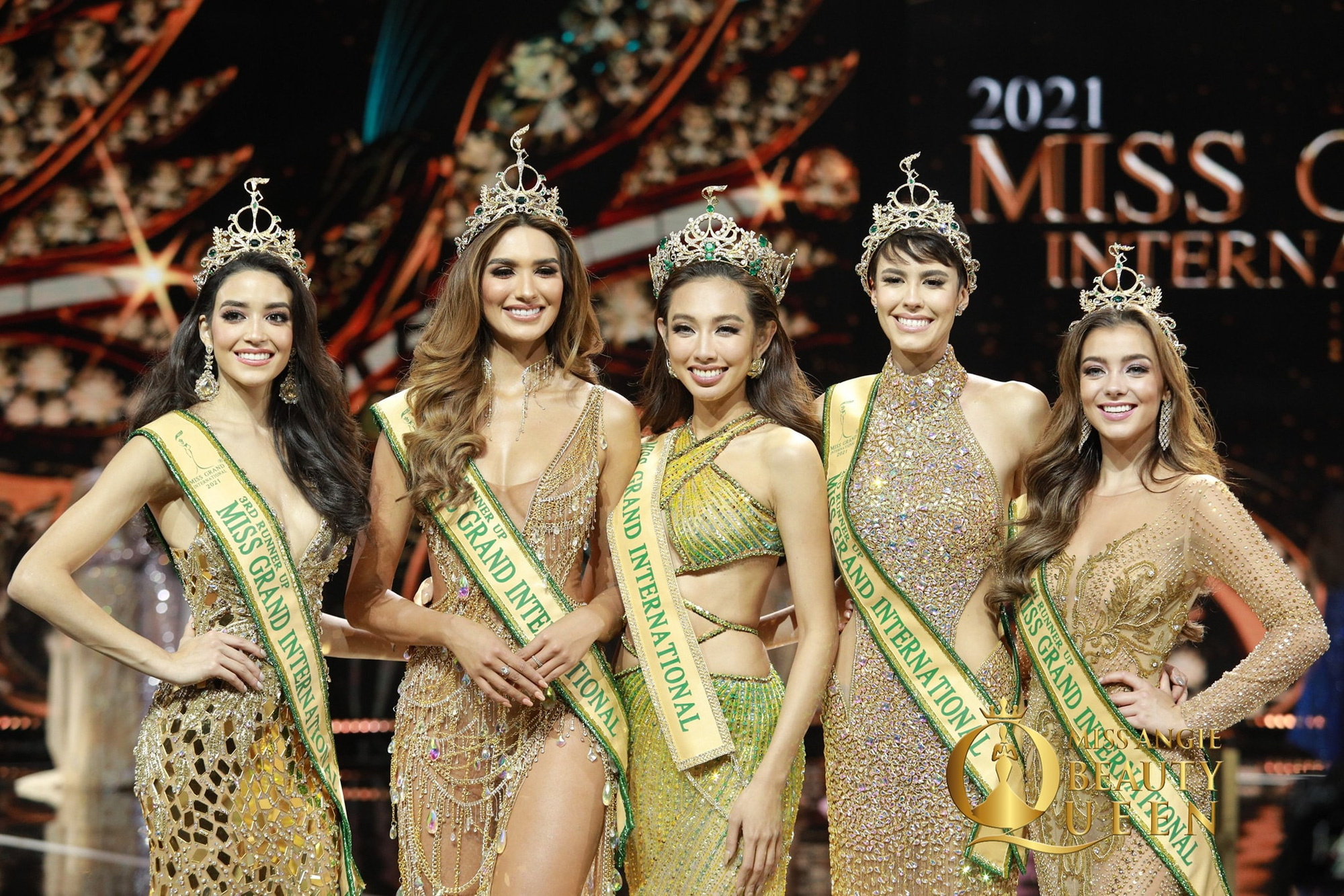 Trọn vẹn màn thể hiện nổi da gà của Thùy Tiên ở Chung kết Miss Grand International 2021 - Ảnh 19.