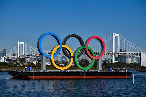 Olympic Nhật Bản: Hãy cùng nhìn nhận về sự kỳ vọng đối với Olympic Nhật Bản sắp tới. Hình ảnh này sẽ giúp chúng ta hiểu rõ hơn về những hoạt động thể thao và văn hóa sắp diễn ra, cùng những kỳ vọng và mong đợi của các vận động viên toàn cầu trước môn thể thao lớn nhất hành tinh.