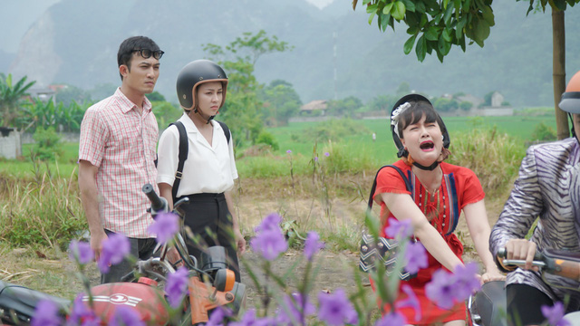 Quan hệ đầy éo le của Thu Trang, Việt Anh, Hồng Diễm trước khi đóng cùng Hướng dương ngược nắng - Ảnh 5.