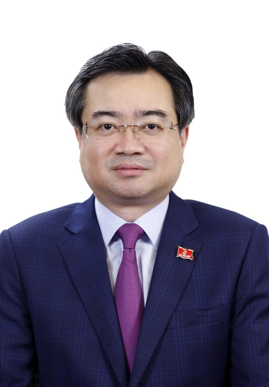 Tóm tắt tiểu sử Bộ trưởng Bộ Xây dựng Nguyễn Thanh Nghị - Ảnh 1.