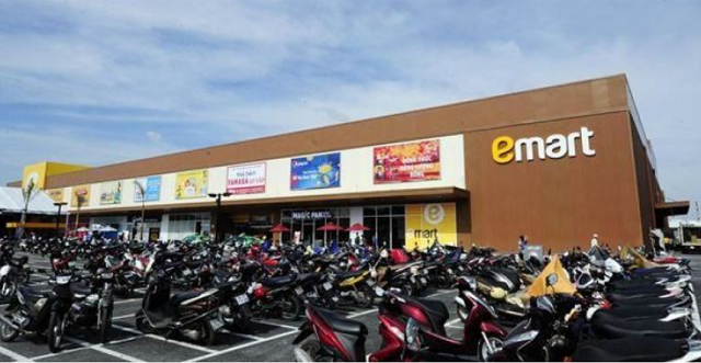 The Korea Times: Nhà đầu tư Hàn sẽ bán lại đại siêu thị E-Mart tại Việt Nam - Ảnh 1.
