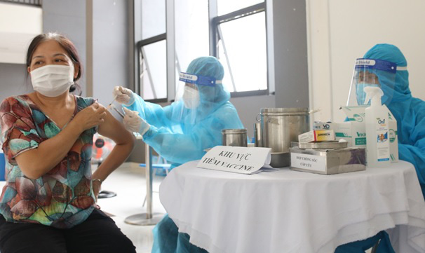 Hơn 3,1 triệu người dân TP Hồ Chí Minh đã tiêm vaccine ngừa COVID-19 - Ảnh 1.