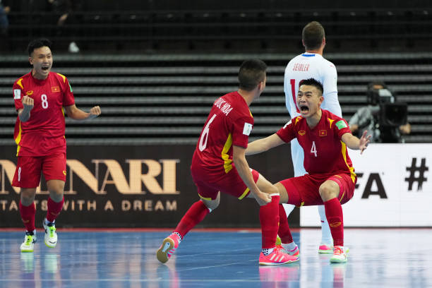 FIFA, AFC đánh giá cao thành tích lọt vào vòng 1/8 của ĐT Futsal Việt Nam - Ảnh 1.