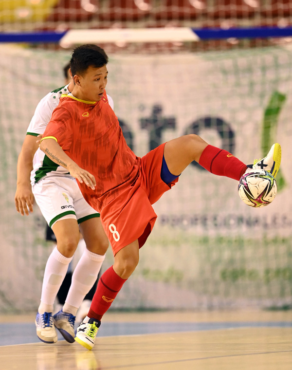 ĐT futsal Việt Nam kết thúc chuyến tập huấn và thi đấu giao hữu tại Tây Ban Nha - Ảnh 3.