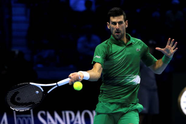 ATP Finals | Stefanos Tsitsipas không thể tạo bất ngờ trước Novak Djokovic   - Ảnh 1.