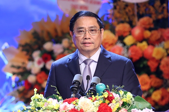 Thủ tướng Phạm Minh Chính: Chăm lo tốt nhất cả về vật chất và tinh thần để đội ngũ nhà giáo yên tâm công tác - Ảnh 1.