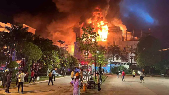 Cháy sòng bài tại Campuchia: Số nạn nhân thiệt mạng tăng lên 19 người - Ảnh 1.