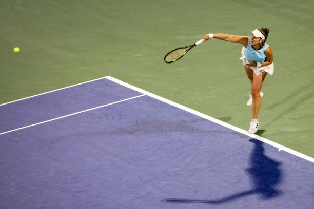 Jelena Ostapenko vô địch giải quần vợt Dubai Championship - Ảnh 1.