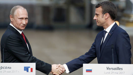 Tổng thống Nga - Pháp đạt sự đồng thuận tìm biện pháp giải quyết căng thẳng tại Ukraine - Ảnh 1.