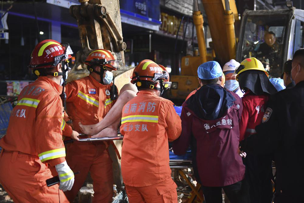 Trung Quốc bắt giữ 9 người liên quan đến vụ sập tòa nhà 6 tầng - Ảnh 3.