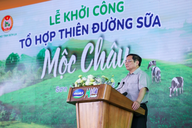 Thủ tướng Phạm Minh Chính dự lễ khởi công tổ hợp Thiên đường sữa Mộc Châu - Ảnh 1.
