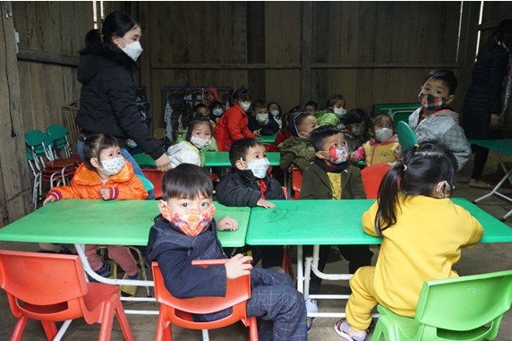 Hyundai Thành Công Việt Nam trao tặng mái trường mơ ước cho các em nhỏ Quảng Bình - Ảnh 4.