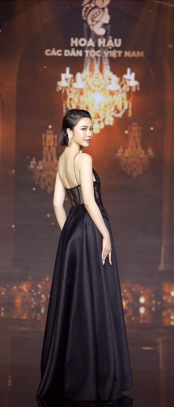 Những thí sinh gây chú ý tại Hoa hậu các Dân tộc Việt Nam - Ảnh 7.