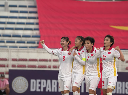 Tranh HCĐ giải bóng đá nữ Vô địch ĐNA 2022: ĐT nữ Việt Nam không vượt được qua Myanmar - Ảnh 3.