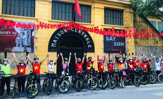 Du lịch bằng xe đạp tại Việt Nam Nhiều tiềm năng nhưng cũng còn lắm rào cản
