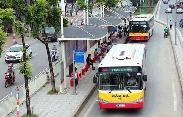 Doanh nghiệp xe bus xin dừng hoạt động, vận tải hành khách gặp khó - Ảnh 1.