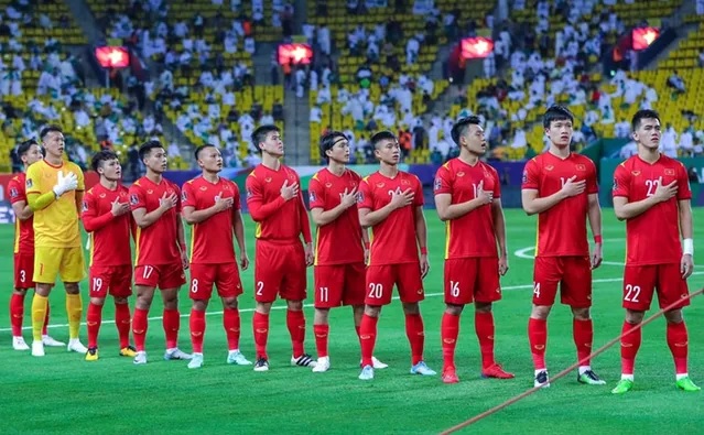 BXH FIFA tháng 8/2022: ĐT Việt Nam giữ vị trí số 1 ĐNÁ; FIFA mắc sai sót hiếm gặp - Ảnh 1.