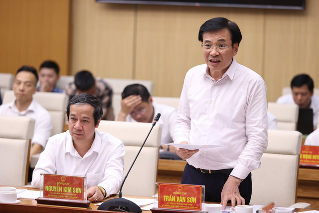 Thủ tướng: Phú Thọ phải tự lực, tự cường vươn lên, trở thành tỉnh phát triển hàng đầu trong vùng - Ảnh 2.