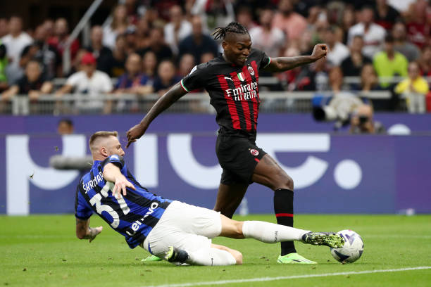 AC Milan ngược dòng ngoạn mục trong trận derby với Inter - Ảnh 2.