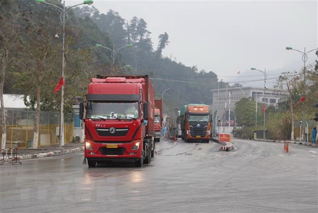 Lạng Sơn thay đổi quy trình kiểm soát xuất nhập khẩu qua các cửa khẩu - Ảnh 1.