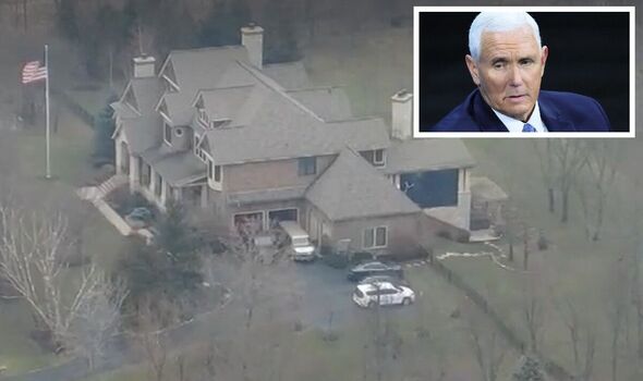 FBI tìm thấy tài liệu mật tại nhà cựu Phó Tổng thống Mỹ Mike Pence - Ảnh 1.