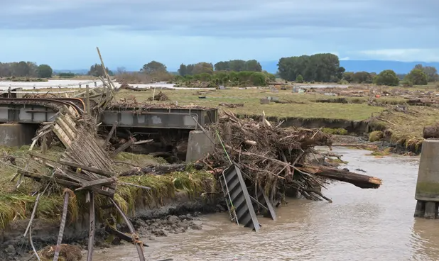 Số nạn nhân thiệt mạng do bão Gabrielle ở New Zealand tăng lên 5 người - Ảnh 1.