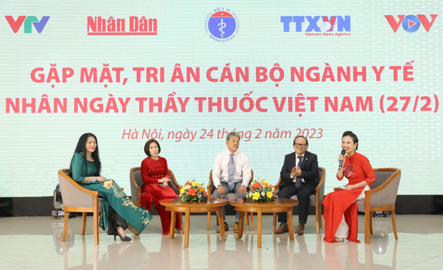 Nhân ngày thầy thuốc Việt Nam 27/2, 4 cơ quan báo chí chủ lực gặp mặt, tri ân cán bộ ngành Y - Ảnh 1.