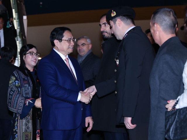 Thủ tướng Phạm Minh Chính tới Ankara, bắt đầu thăm chính thức Thổ Nhĩ Kỳ - Ảnh 2.