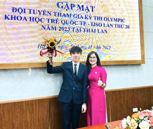 Gặp gỡ nam sinh Hà Nội giành huy chương Olympic Khoa học trẻ quốc tế - Ảnh 3.