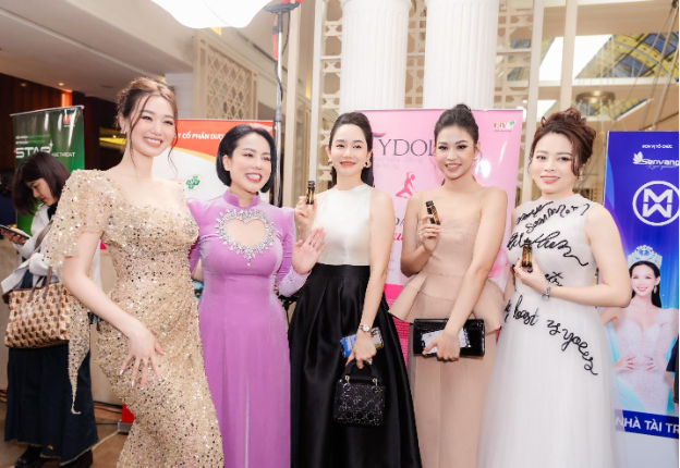 Thực phẩm bảo vệ sức khoẻ Peauhonnête NMN NANO LIQUID - Nhà tài trợ Miss World Việt Nam 2023 - Ảnh 3.