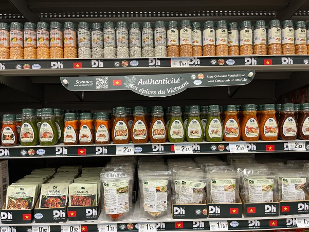 CEO Dh Foods tiết lộ ‘bí kíp’ đưa gia vị Việt lên kệ siêu thị Pháp - Ảnh 3.