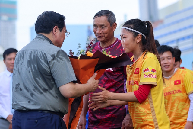 Thủ tướng chúc ĐT nữ Việt Nam dự World Cup thi đấu hết mình, chinh phục đỉnh cao - Ảnh 3.