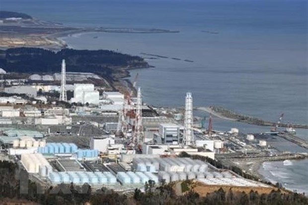 Nhật Bản cấp phép xả nước thải từ nhà máy điện hạt nhân Fukushima - Ảnh 1.