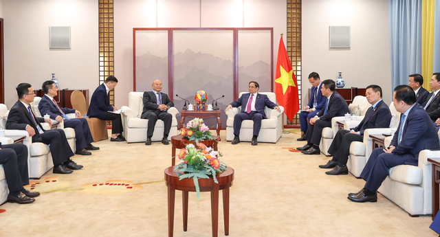 Nhiều tập đoàn của Trung Quốc muốn tham gia các dự án đường sắt lớn của Việt Nam - Ảnh 1.