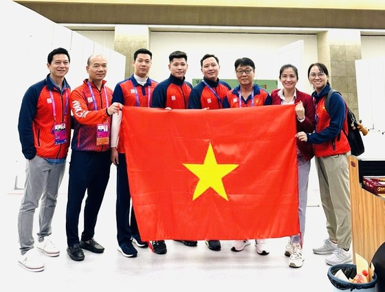 Bắn súng giành HCB đầu tiên cho thể thao Việt Nam ở ASIAD 19 - Ảnh 1.