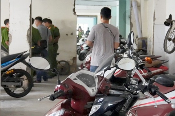 TP Hồ Chí Minh: Nhiều lò độ xe cho quái xế bị kiểm tra - Ảnh 3.
