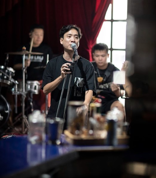 Justatee, MCK và dàn nghệ sĩ Việt tập luyện cho màn trình diễn tại HAY FEST 2023 - Ảnh 1.