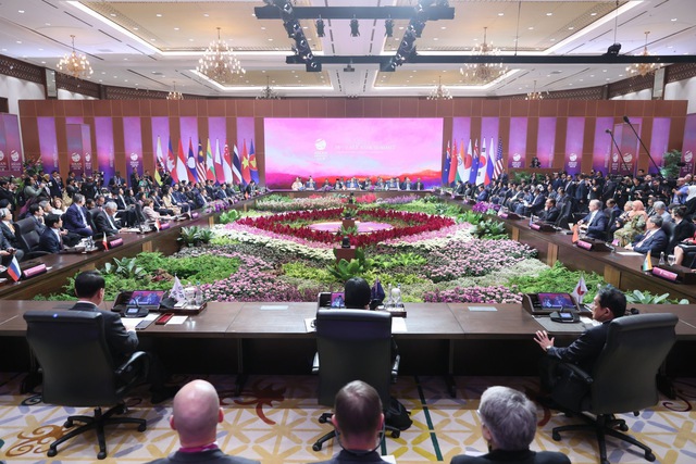 Hội nghị Cấp cao ASEAN 43: Việt Nam đóng góp tích cực trong xây dựng Cộng đồng ASEAN - Ảnh 5.