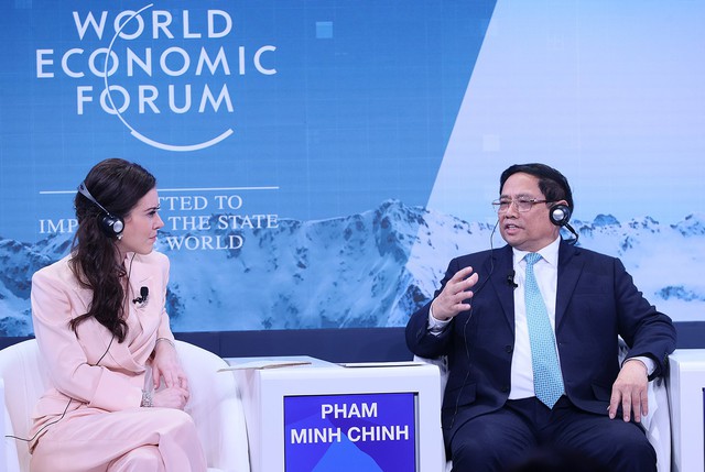 Thủ tướng truyền tải thông điệp quan trọng về Bài học từ ASEAN tại WEF Davos - Ảnh 1.