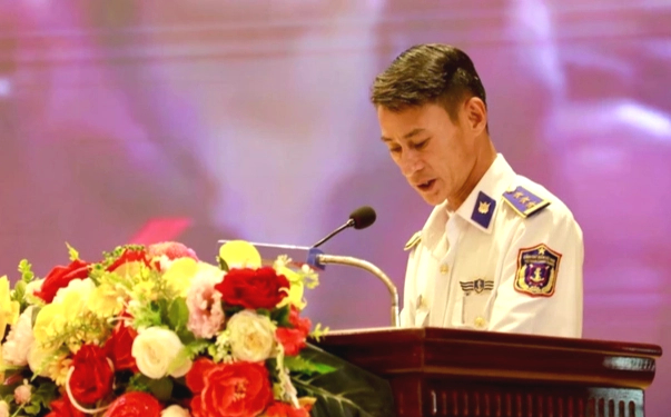 Thời báo VTV nhận Giấy khen của Bộ Tư lệnh Vùng Cảnh sát biển 3 - Ảnh 2.