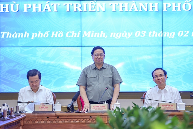 Thủ tướng: Phân cấp tối đa cho TP Hồ Chí Minh, triển khai Nghị quyết 98 nhanh hơn, hiệu quả hơn - Ảnh 1.