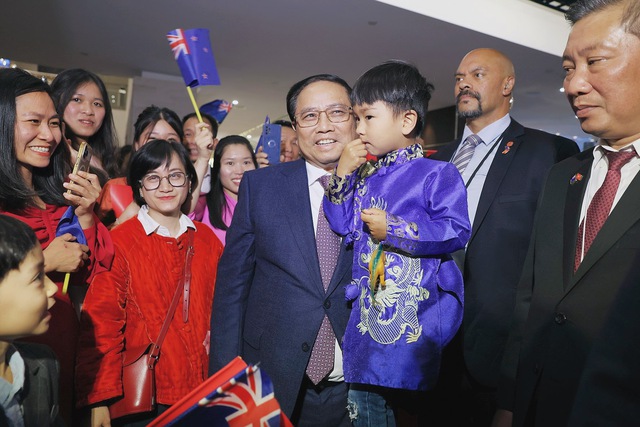 Thủ tướng Phạm Minh Chính gặp mặt, động viên cộng đồng người Việt Nam tại New Zealand - Ảnh 1.