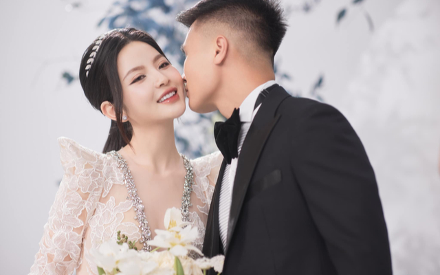 Ngắm bộ ảnh cưới đẹp ngọt ngào của Quang Hải - Chu Thanh Huyền - Ảnh 4.