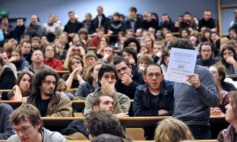 Sinh viên quốc tế có thể yên tâm du học Pháp - Ảnh 1.