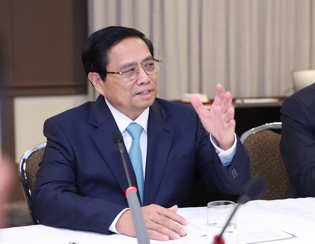 Thủ tướng đề nghị phát huy tối đa vai trò của trí thức, chuyên gia Việt Nam tại Australia - Ảnh 3.