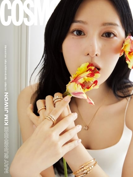 Kim Ji Won siêu ngọt ngào trong loạt ảnh mới trên Cosmopolitan - Ảnh 4.