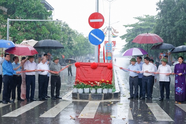 Thủ tướng Phạm Minh Chính dự Lễ khởi công tôn tạo Khu đề kháng Him Lam - Ảnh 2.
