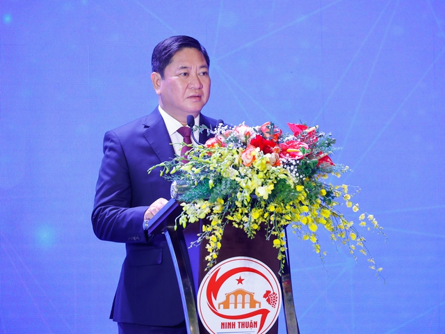 Thủ tướng: Đi lên từ “khó, khô và khổ”, kỳ vọng Ninh Thuận vượt lên phát triển mạnh mẽ - Ảnh 2.