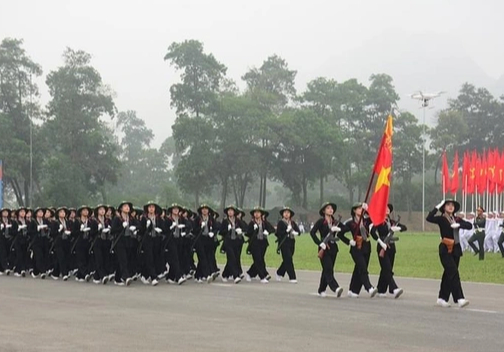 Ảnh: Hợp luyện diễu binh, diễu hành kỷ niệm 70 năm Chiến thắng Điện Biên Phủ - Ảnh 10.